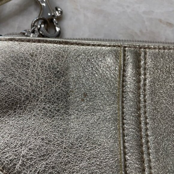 Coach Vintage Metallic Gold Leather White Star Wristlet with Strap - Picture 2 of 7